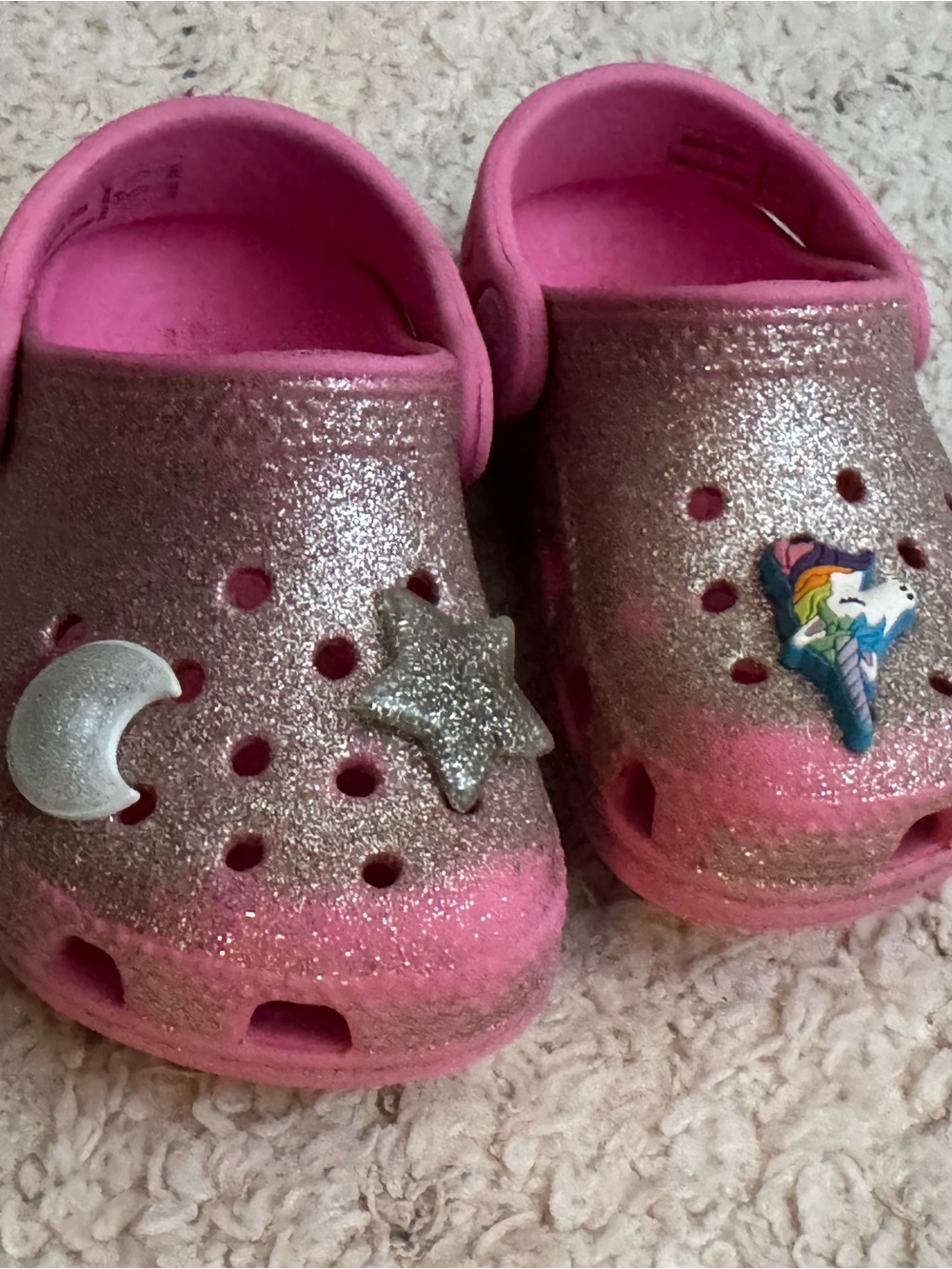 CROCS 5C Toddler/Kids' Pink Glitter Clogs with Silver Charms